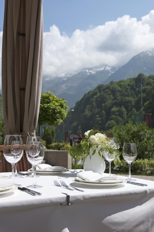 Grand Hotel Polyana Esto-Sadok Exterior photo Terrace at the Hotel Axelmannstein