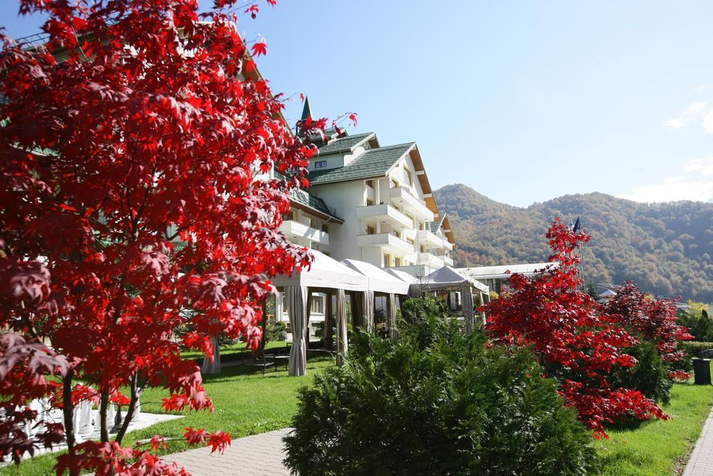 Grand Hotel Polyana Esto-Sadok Exterior photo